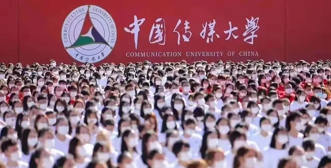 去悉尼大学读书，扩展阅历、视野和朋友圈